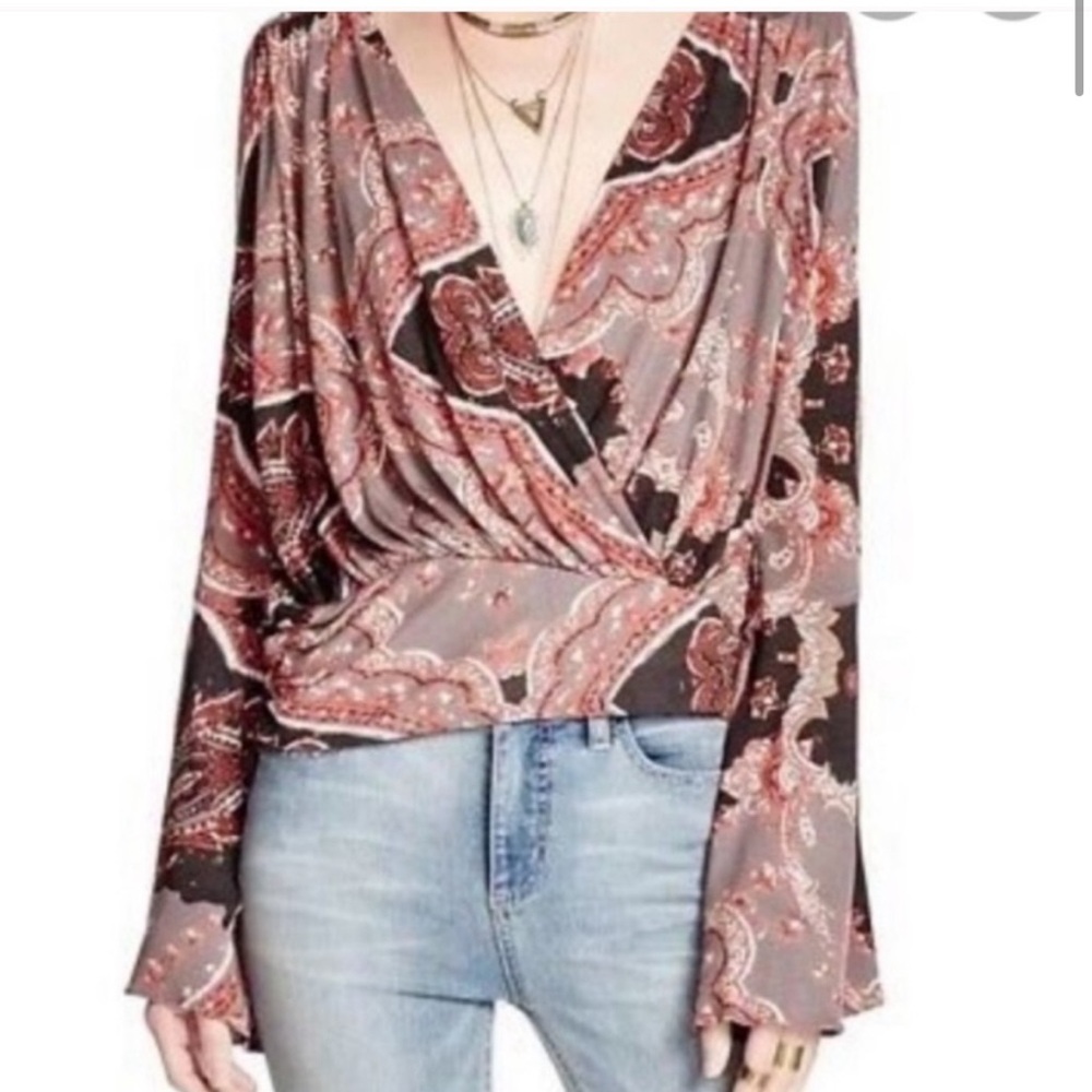 NWT Free People Boho Bohemian Flare Sleeve Wrap Blouse Small Pailsey Wrap V Neck